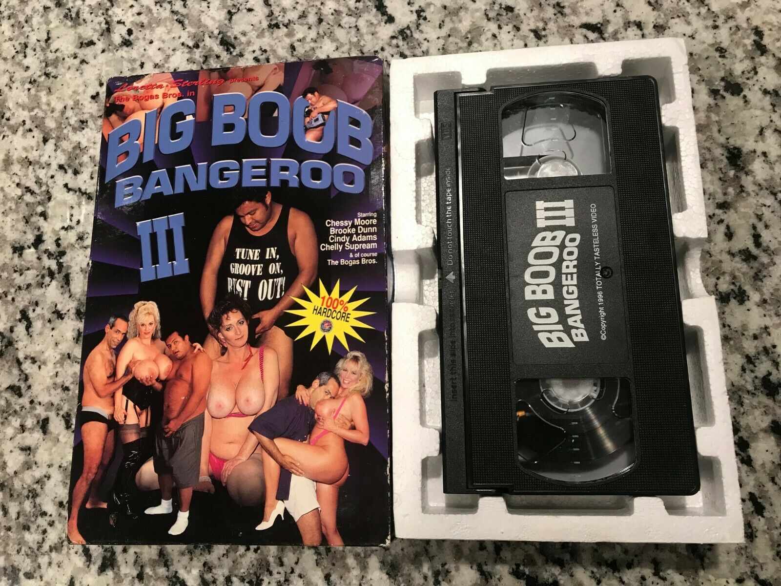 Big Boob Bangeroo III Big Box VHS 1996 XXX Big Huge Tits Chessie Moore – AFI